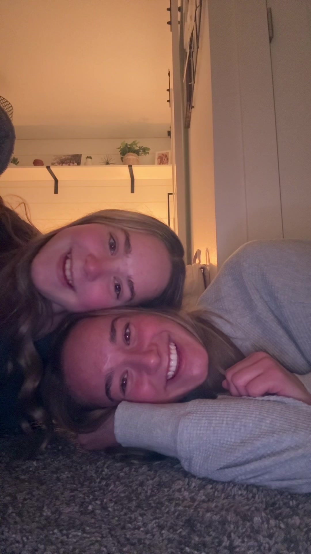 @Lauren_Keller13 ✰