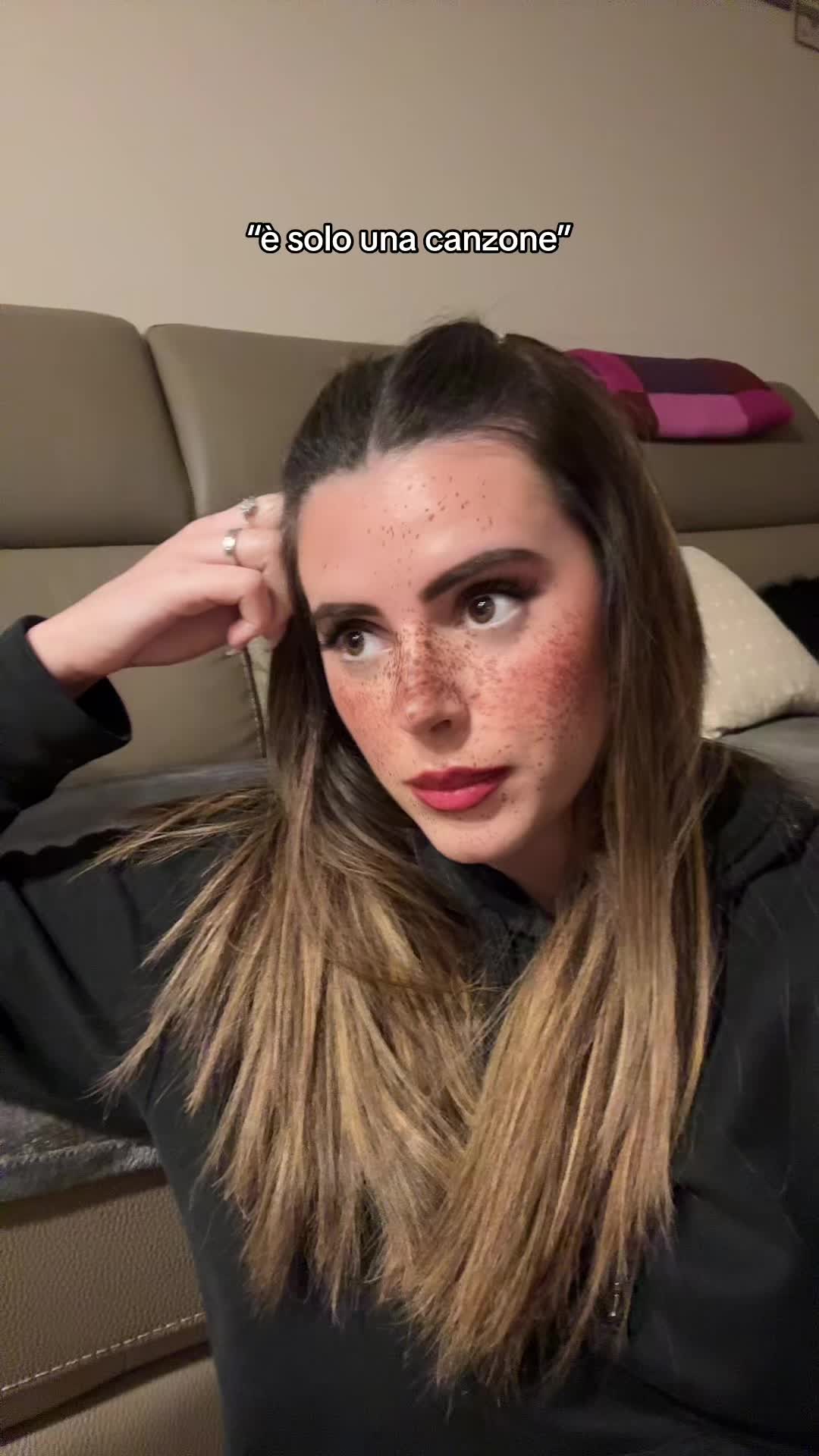 @_ianaavd_