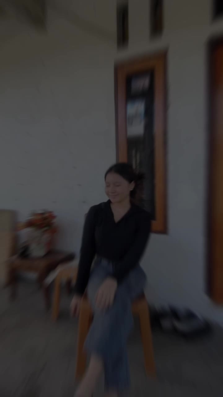 @vaaaa.