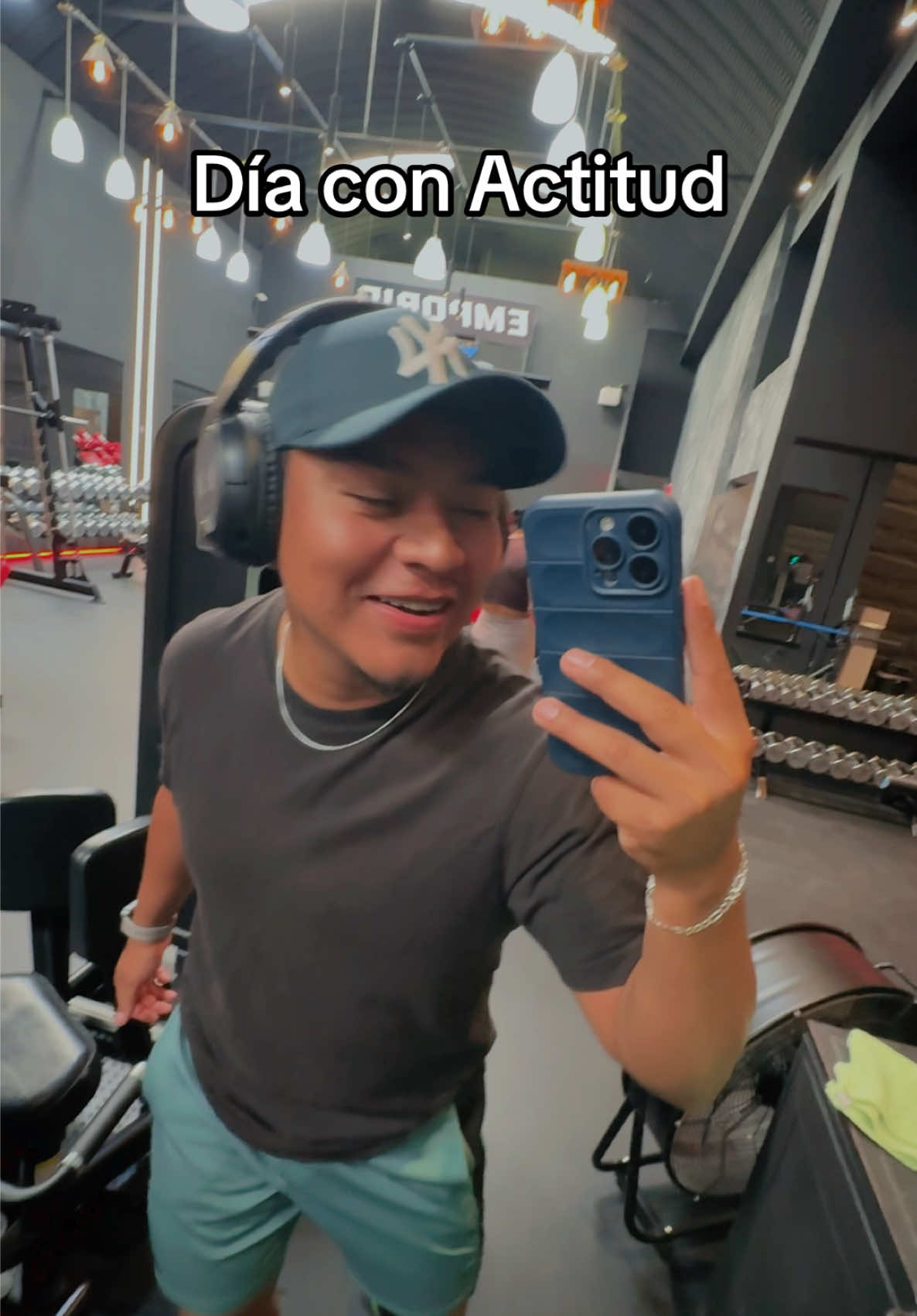 @Josh Alonzo 🤩 | ChuladaMayor