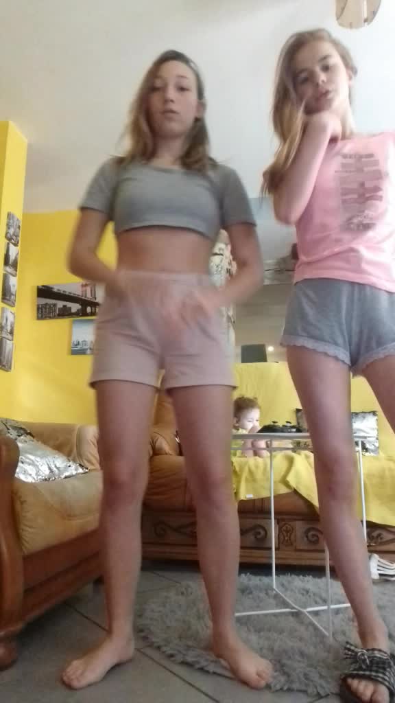 @shania1514