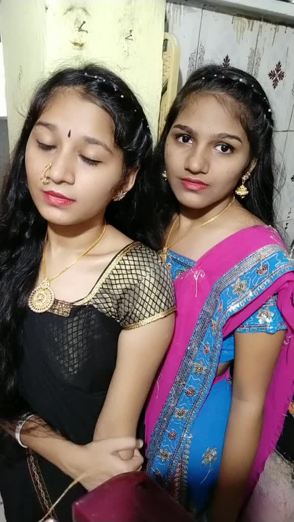 @rohuu😍😘