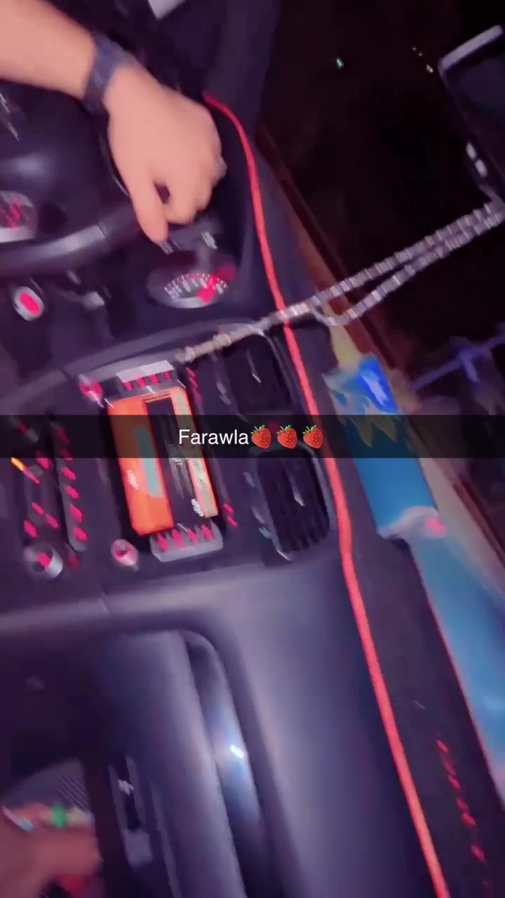 @Fãrã WLã๐ฉ๐ฟ๐ฆ๐ช๐ฑ๐ง