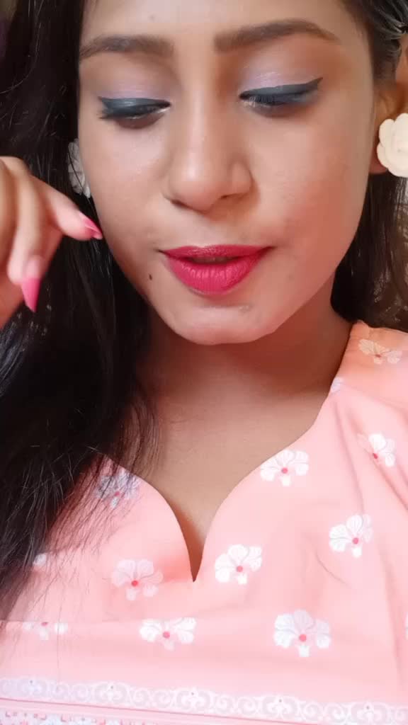 @PAKKA_GOWDRU_HUDUGI