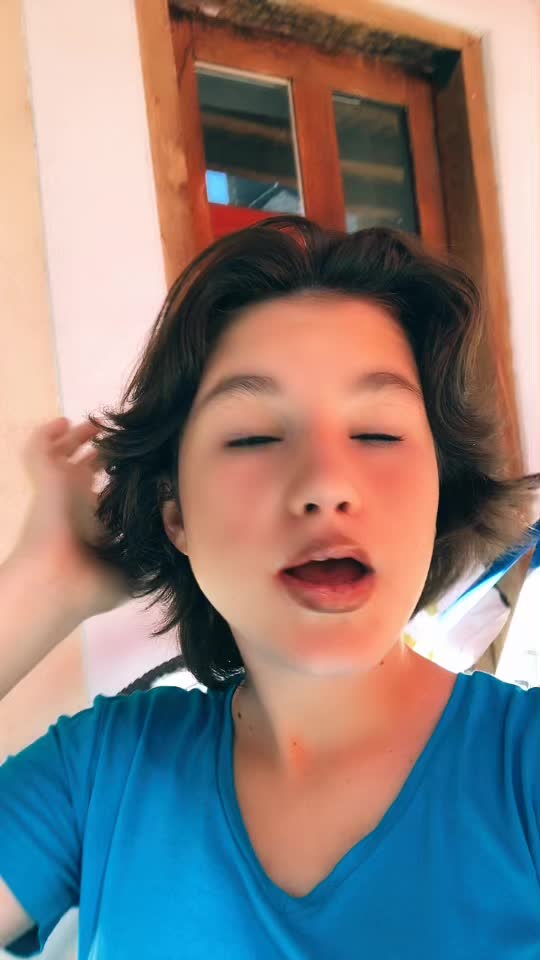 @livia_ban
