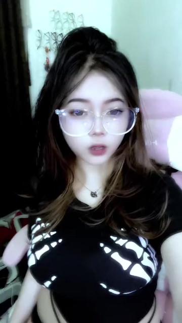 @Cellmeyy?!