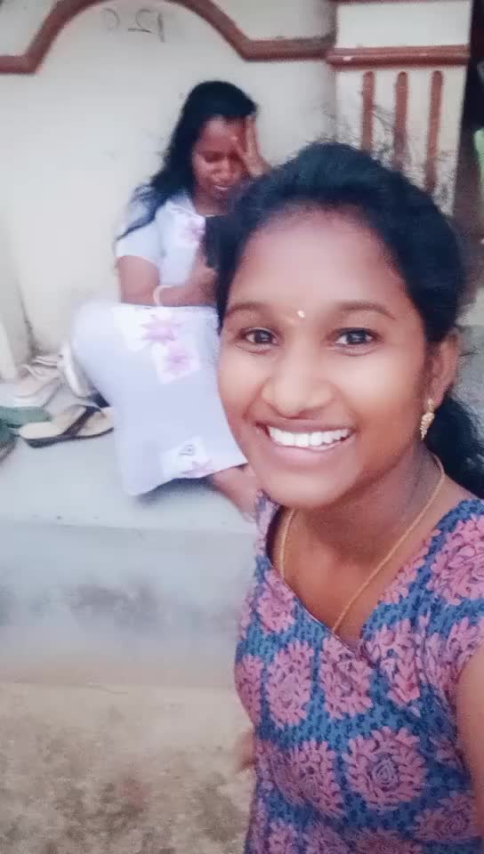 @Mouna💕arasu