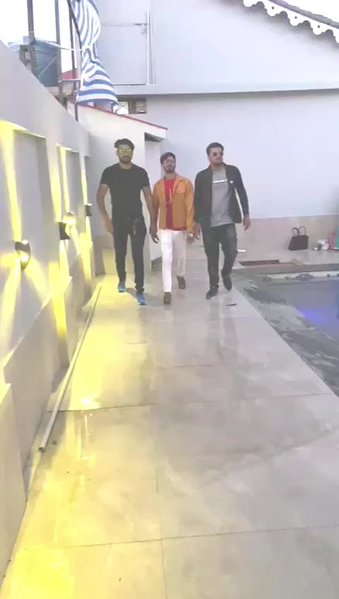 @๐๐๐๐