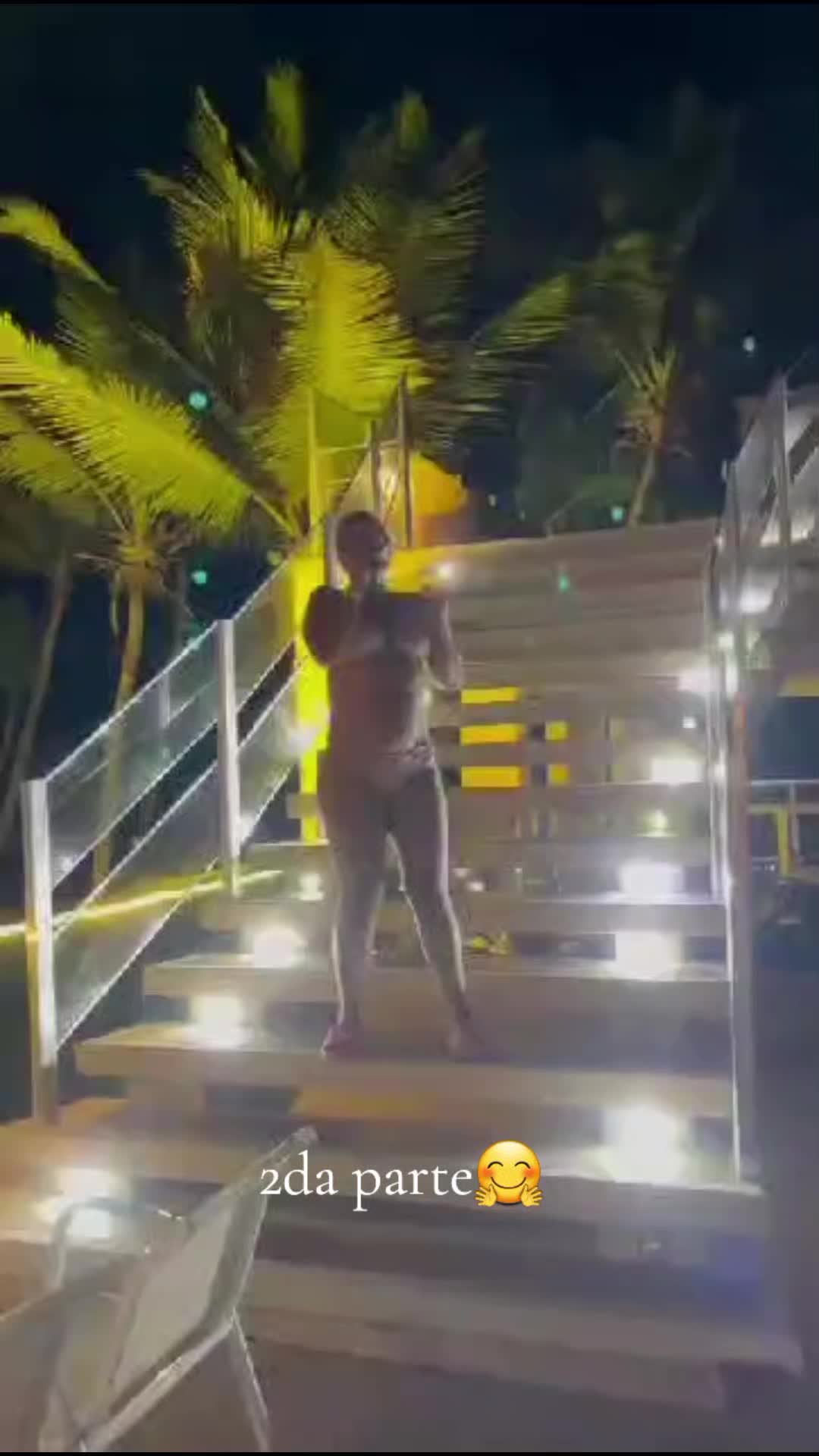 @Mónica