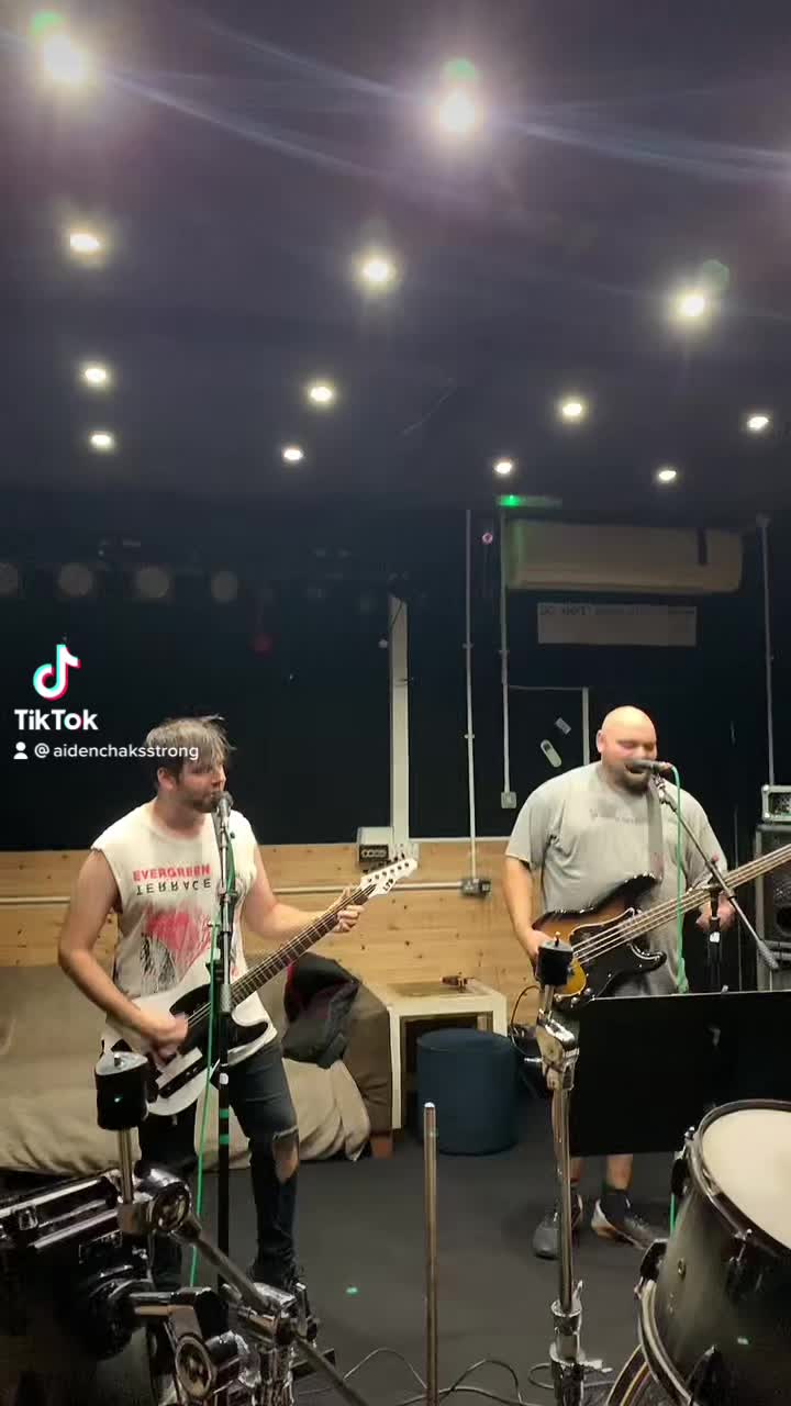 @lessthanhollow