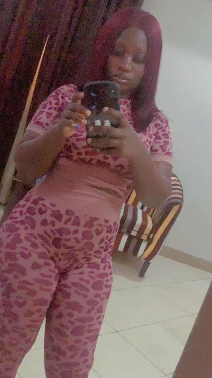 @Thick ebony ❤️🥰❤️