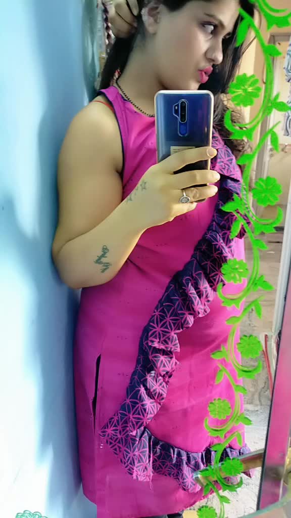 @Rekha c Queen