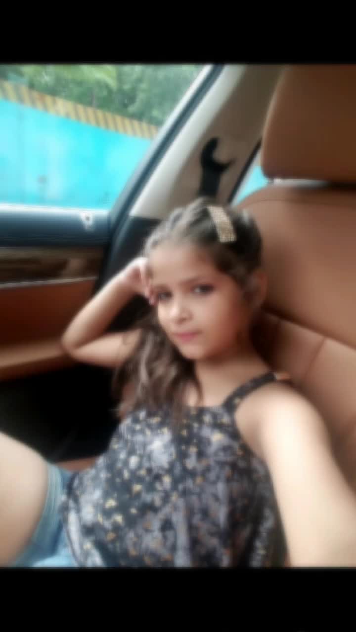 @MAHIRA SIKANDER 0017
