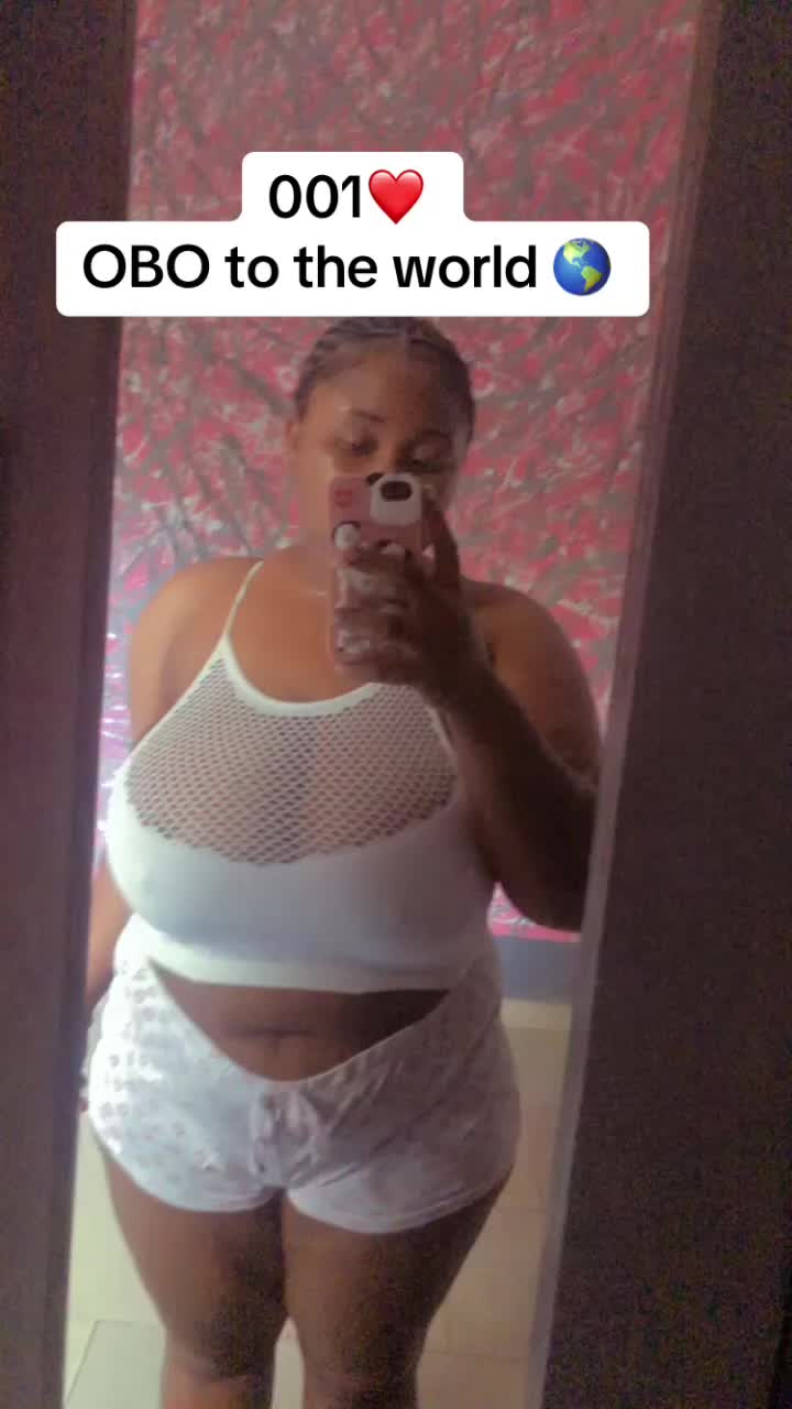 @Big tee💋🥰