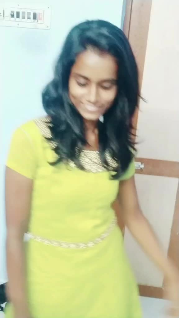@Devika 👑