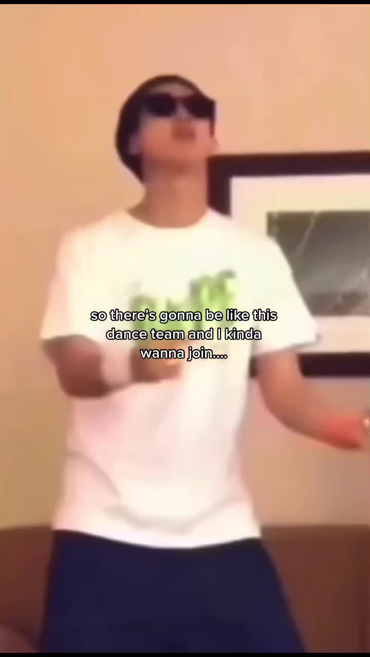 @† ⁷