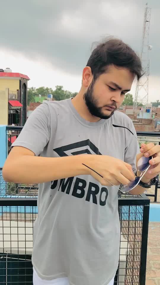@HASAN ANSARI THE SWAGSTAR 🔥