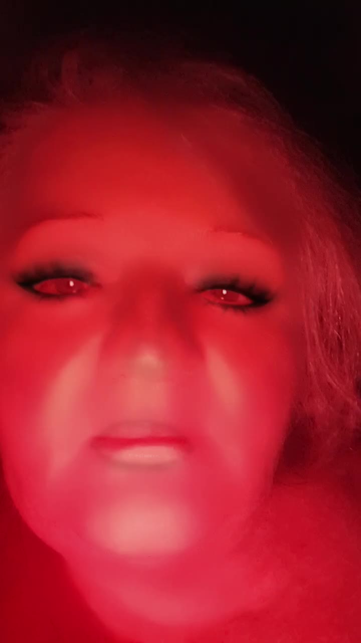 @Nicole Van Der Me415