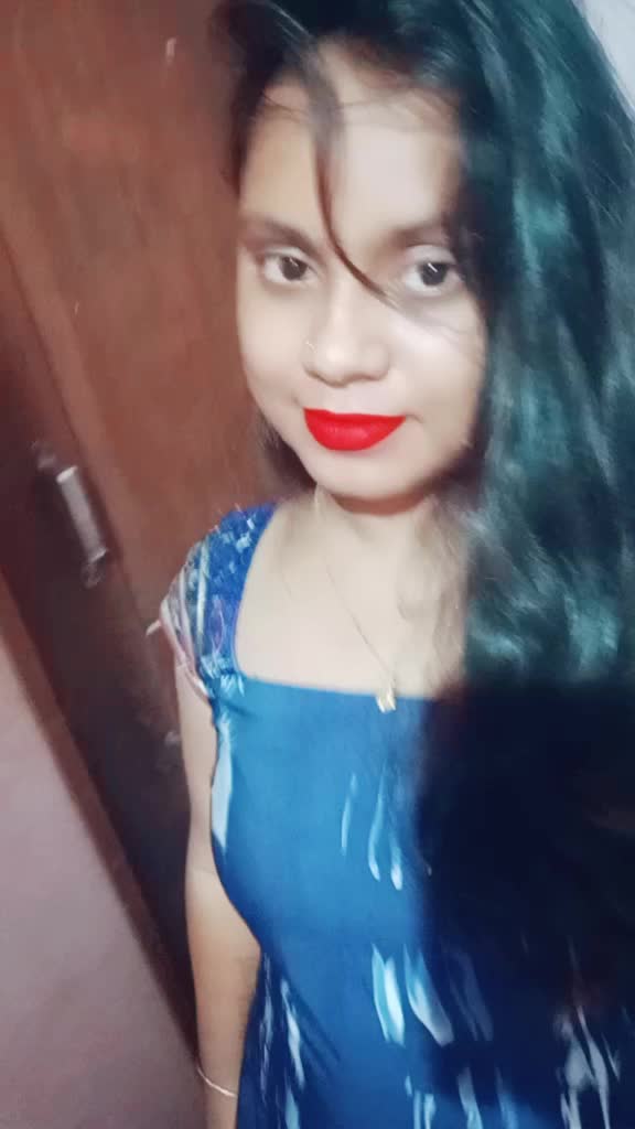 @SMILE QUEEN.... 💞JYOSHNA💞