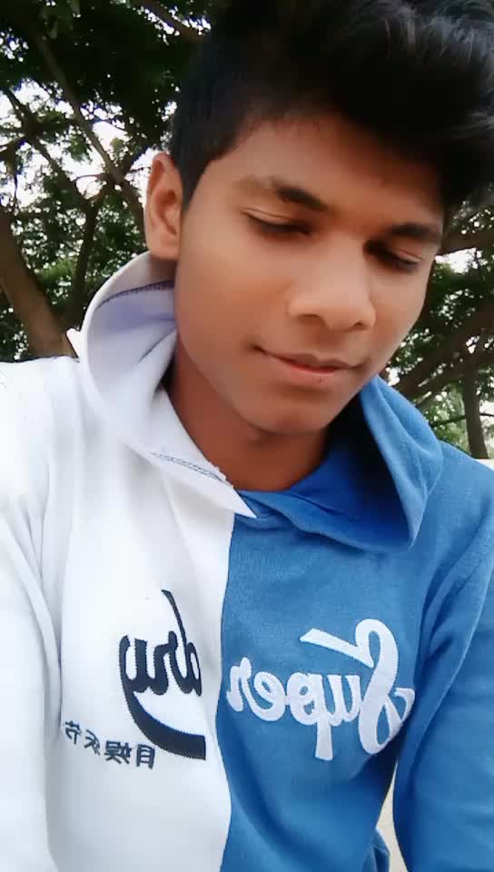 @Smiley king...๐๐