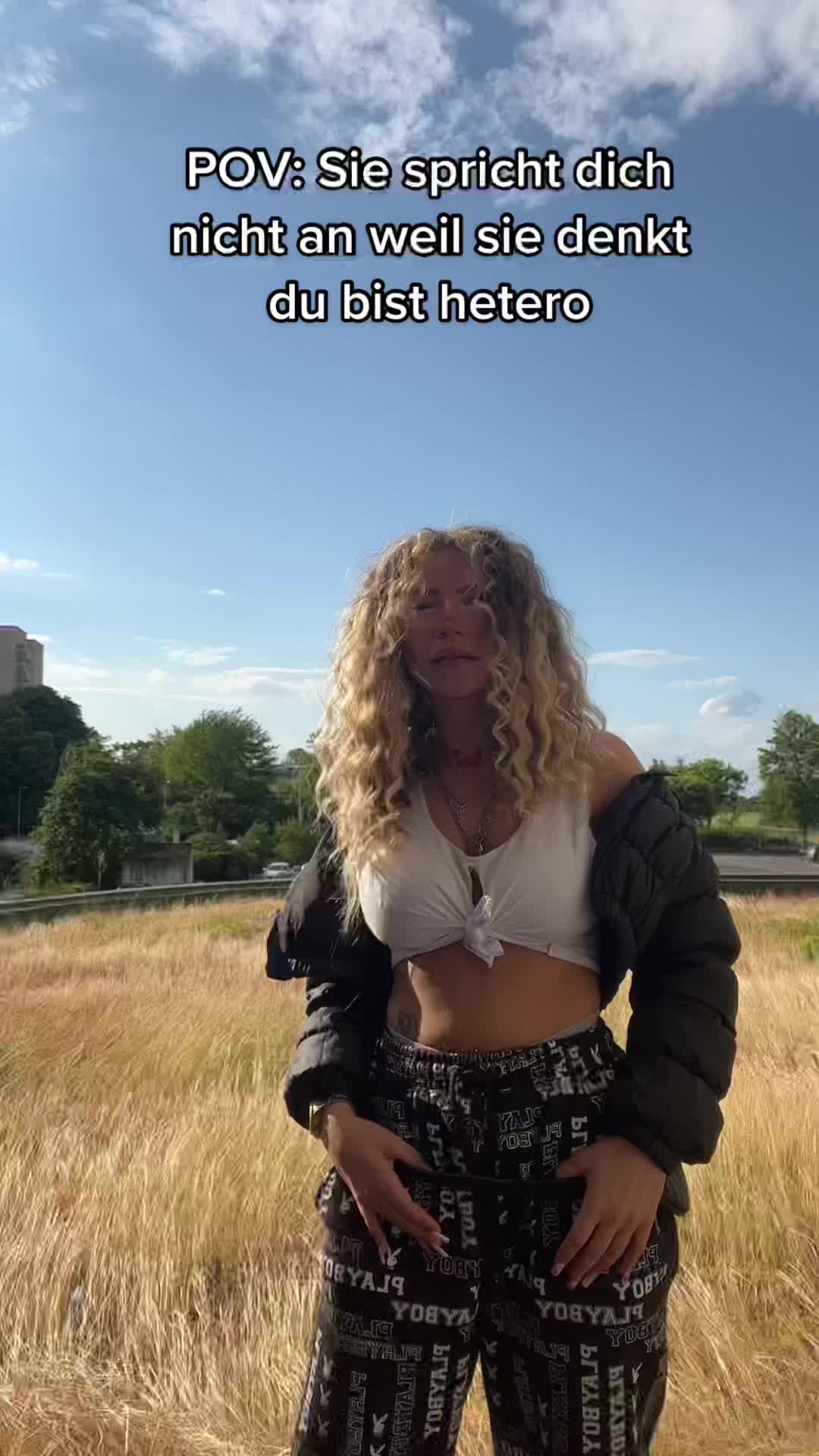 @QUEENV