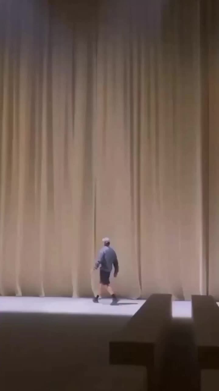 @RM