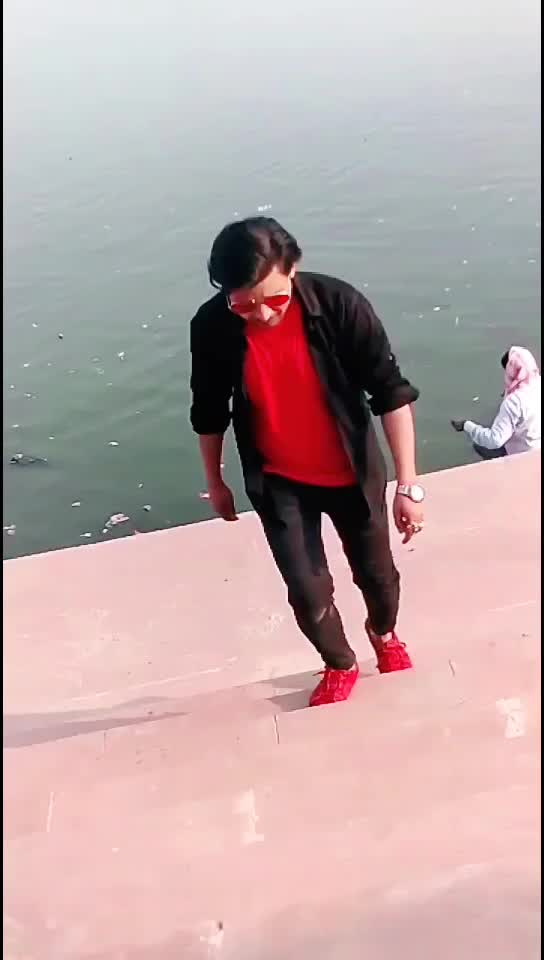 @Faizi Khan👑👑