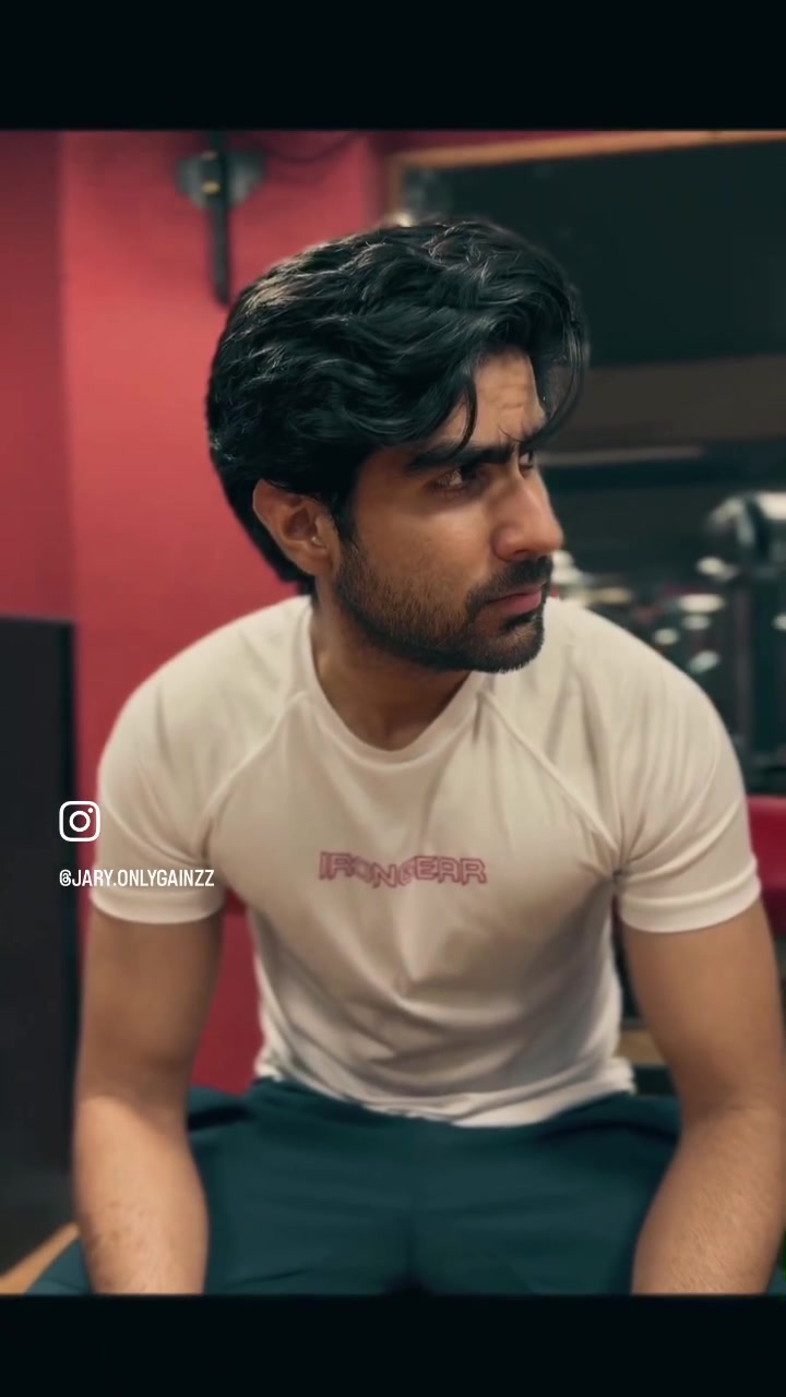 @Jari Zafar