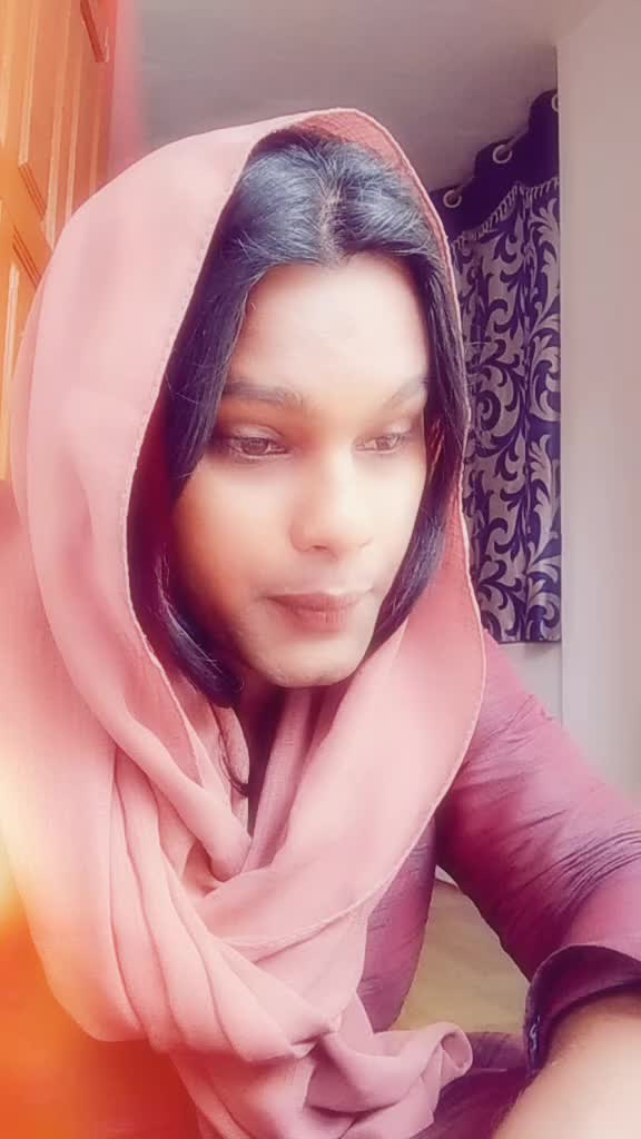 @ഒറ്റപ്പെട്ടവൾ