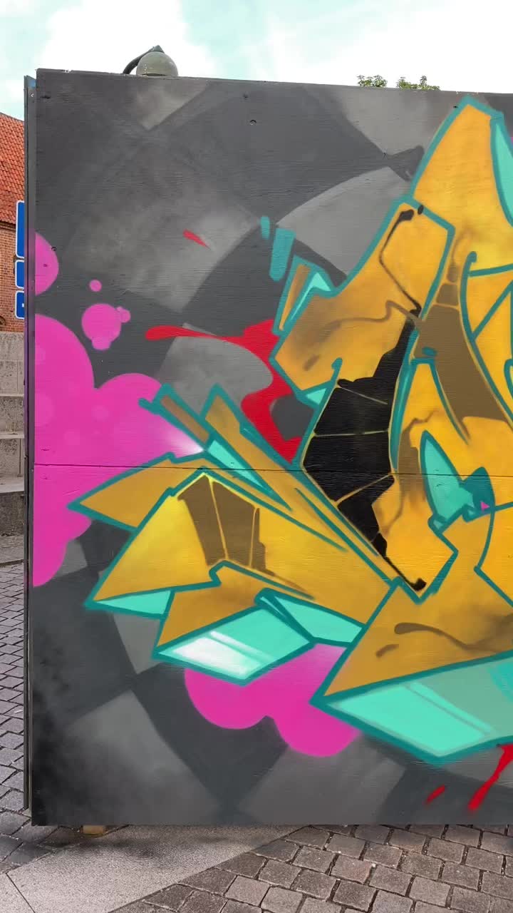 @Graffiti Hill