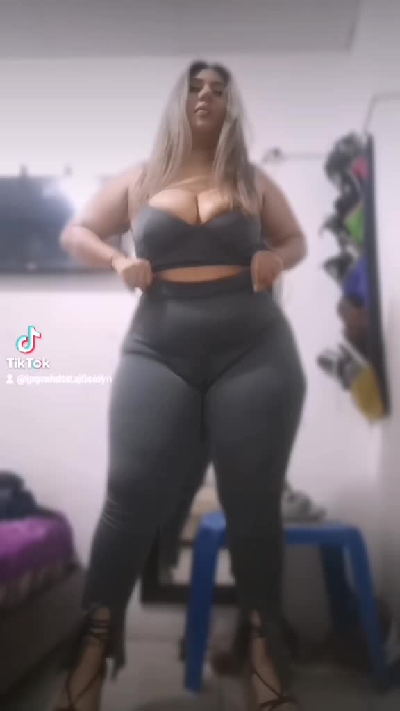 @Soy la GrandottaJoselyn