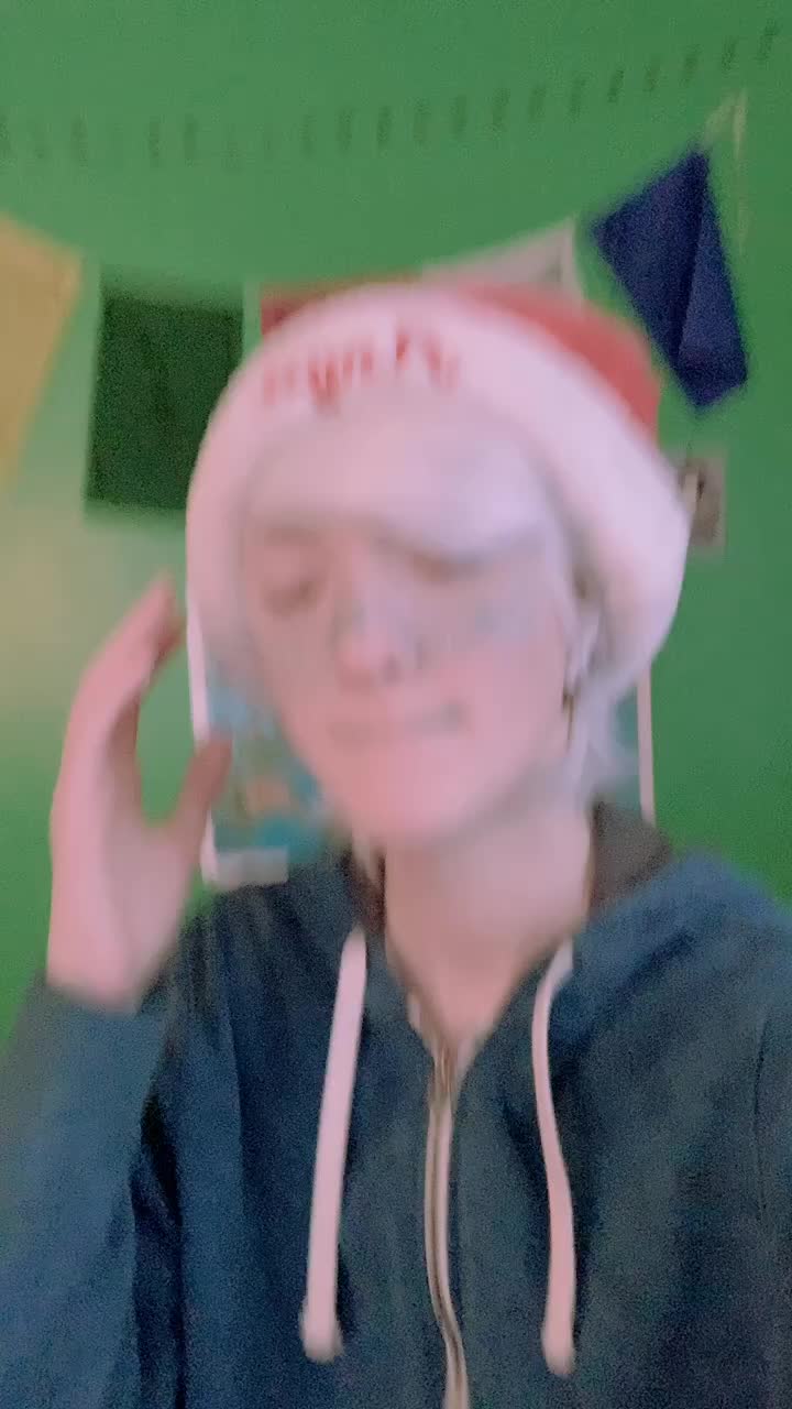 @Bee