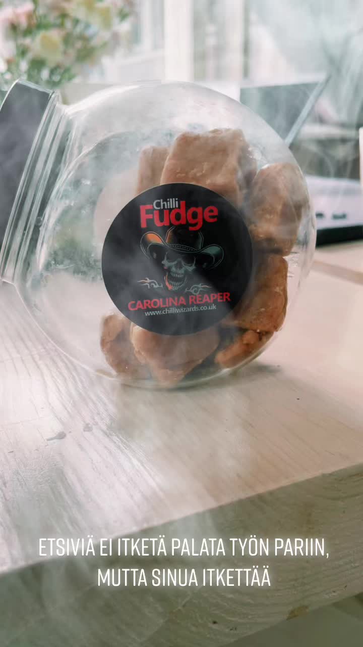 @Etsivä nuorisotyöntekijä Ada