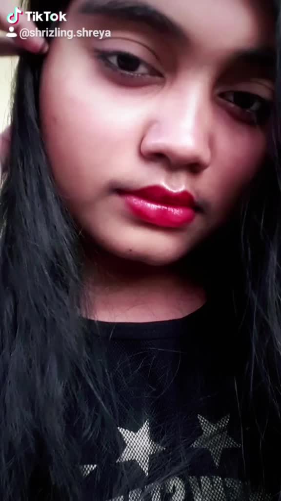 @SHREYANSHI DWIVEDI⚡
