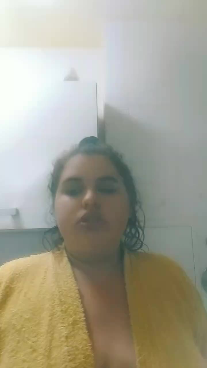 @Angelina Wolf