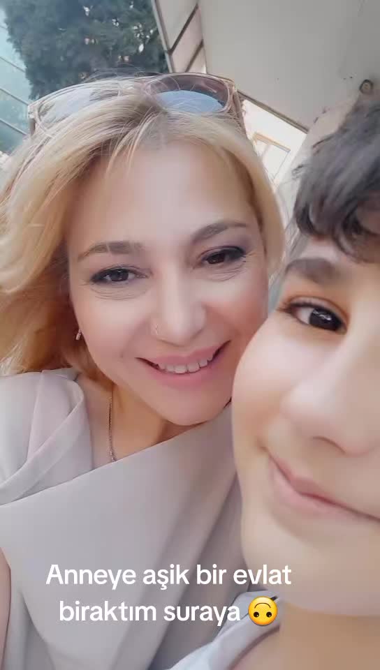 @🧚&zwj;♀️Emel &Ouml;zden🧚&zwj;♂️