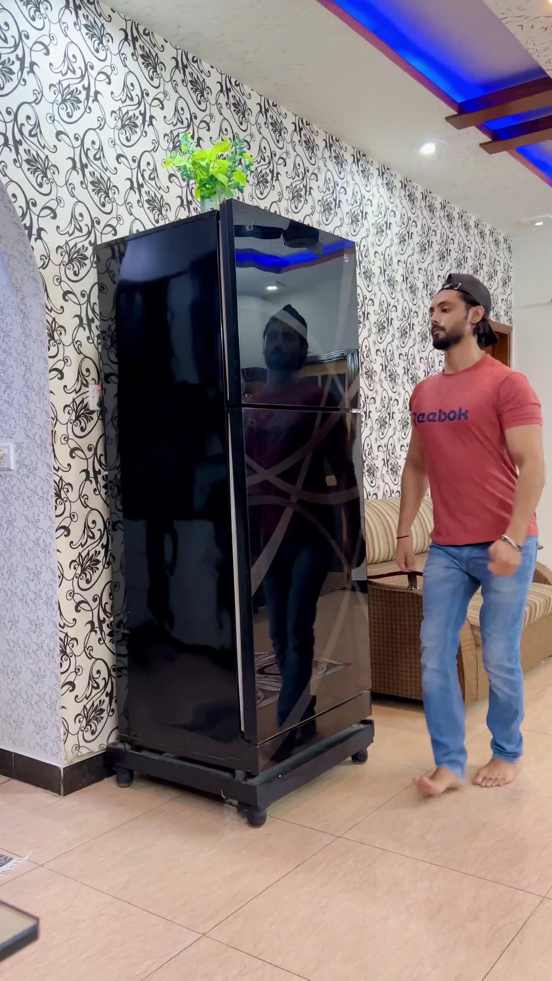 @mujtaba Lakhani