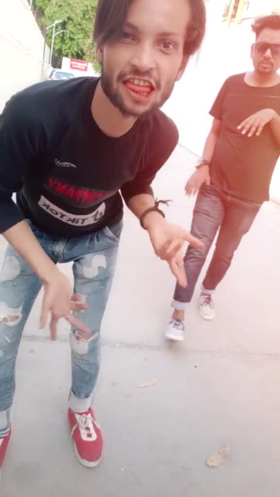 @Mr_Hassu707