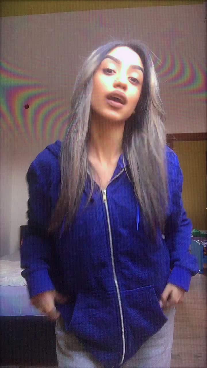 @🍫