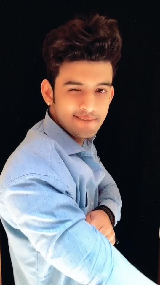 @👑 Aakash Pawar 👑
