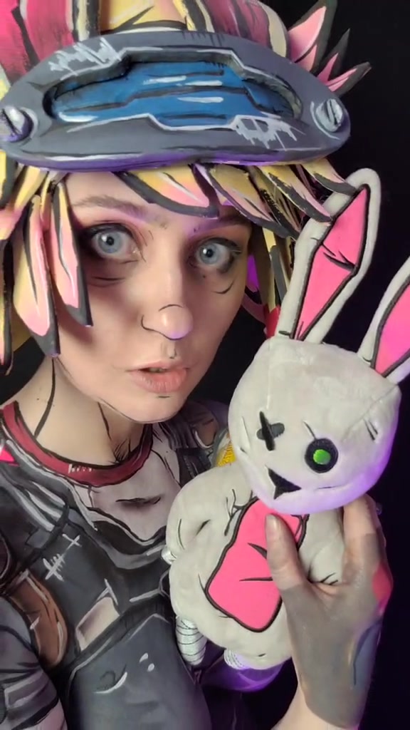 @emyangbodypaint