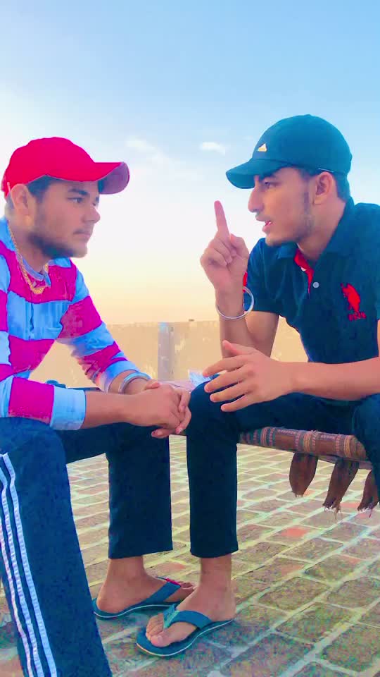 @CHIRAG BAKSHI ✅