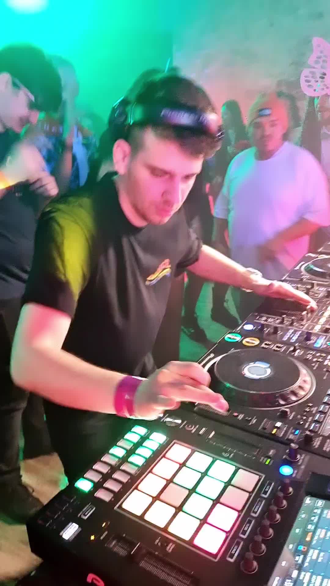 @ElectroWorld
