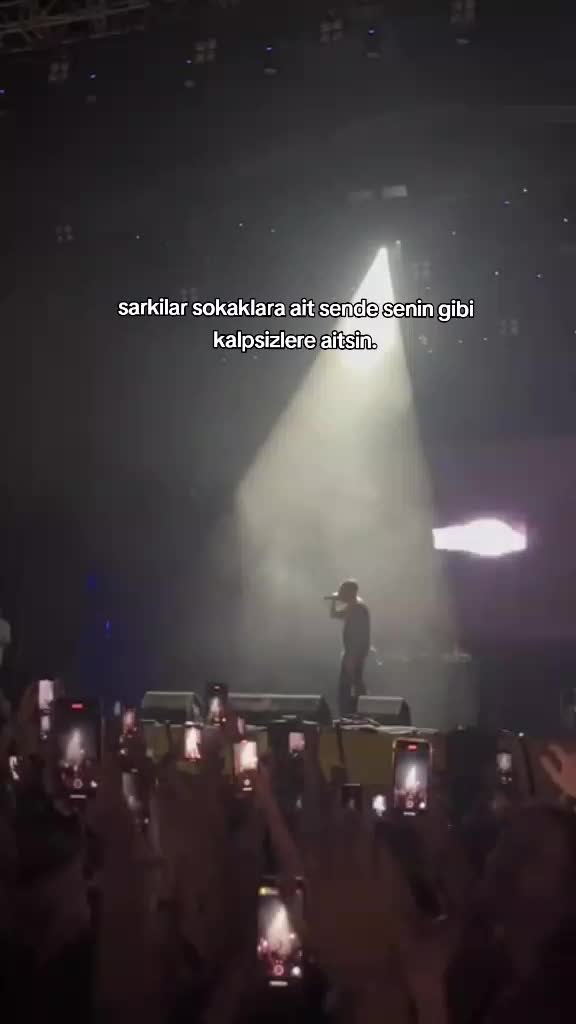 @𝟐𝖒✶