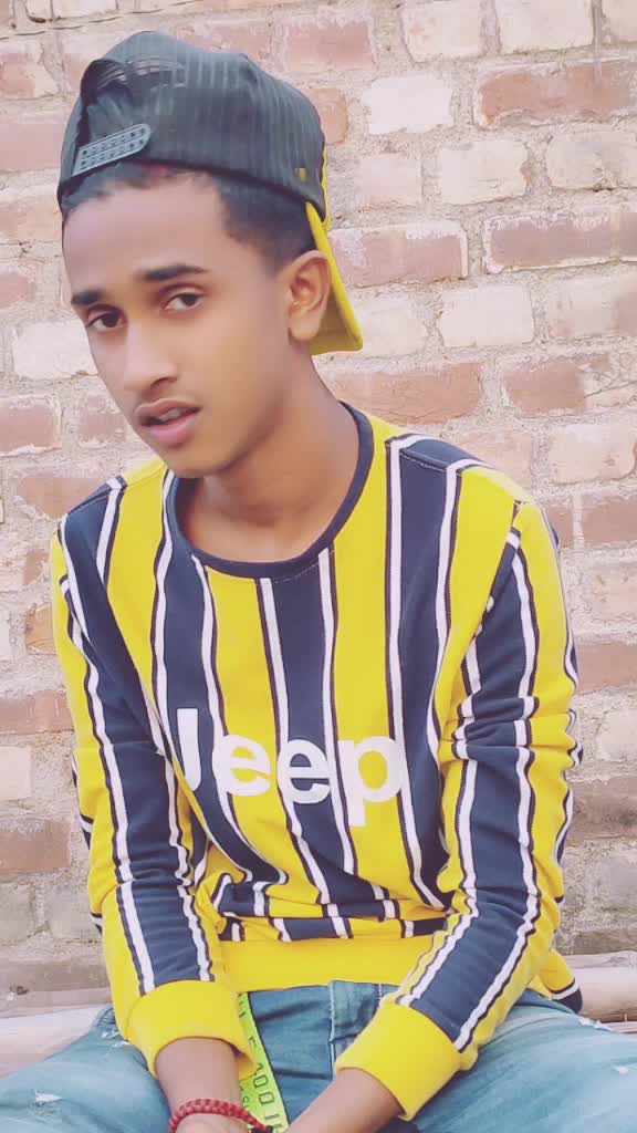 @😜 I AM SINGLE BOY😍