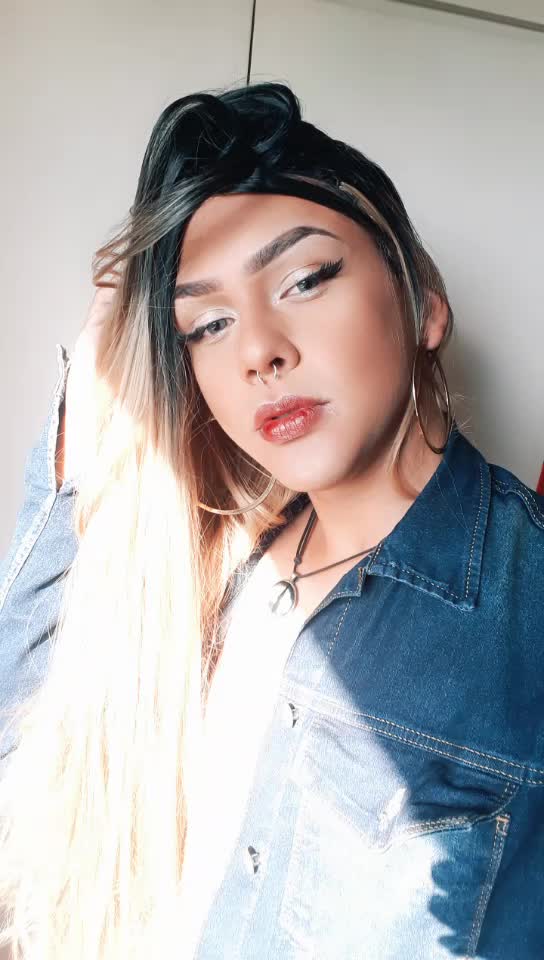 @Trixie_Doll