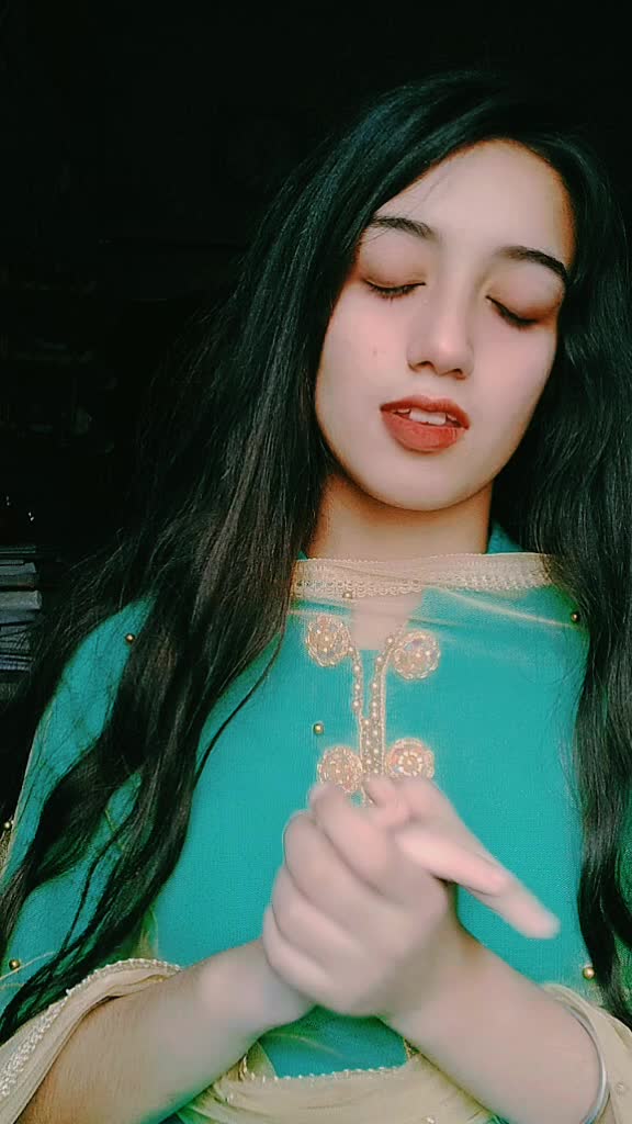 @💛Harnoor Kaur🦁