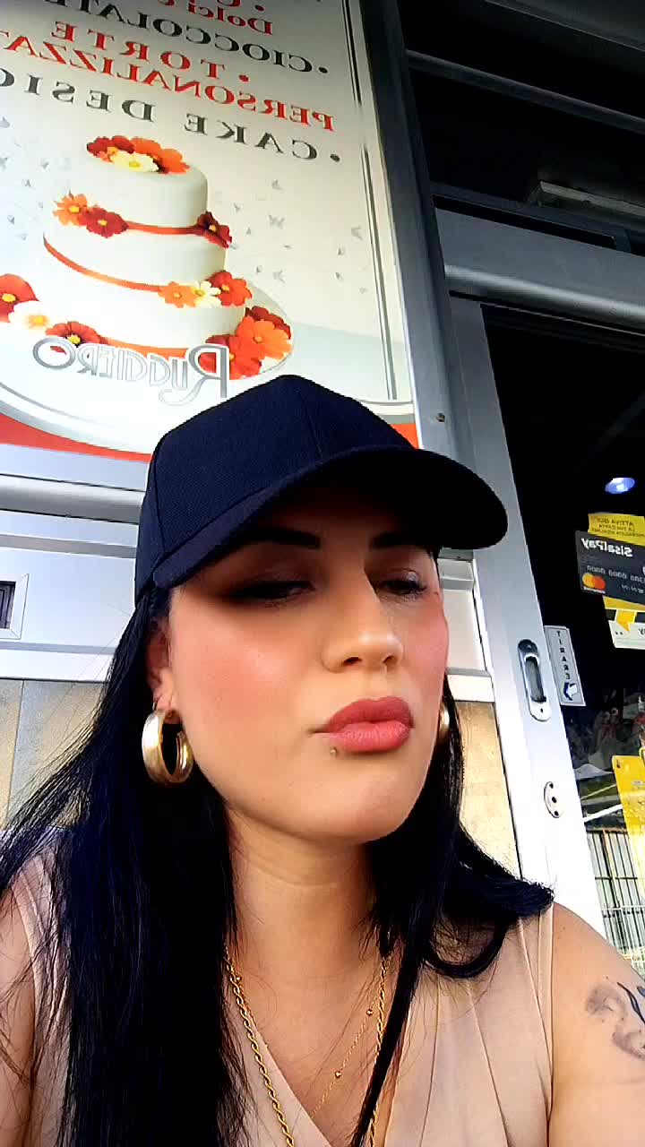 @Mena Caruso