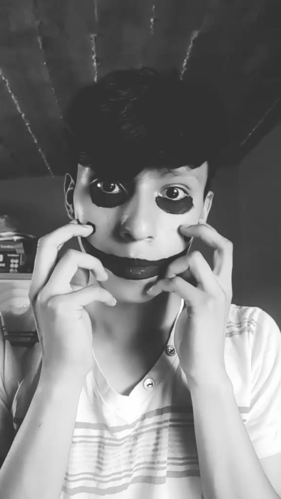 @James_Leon