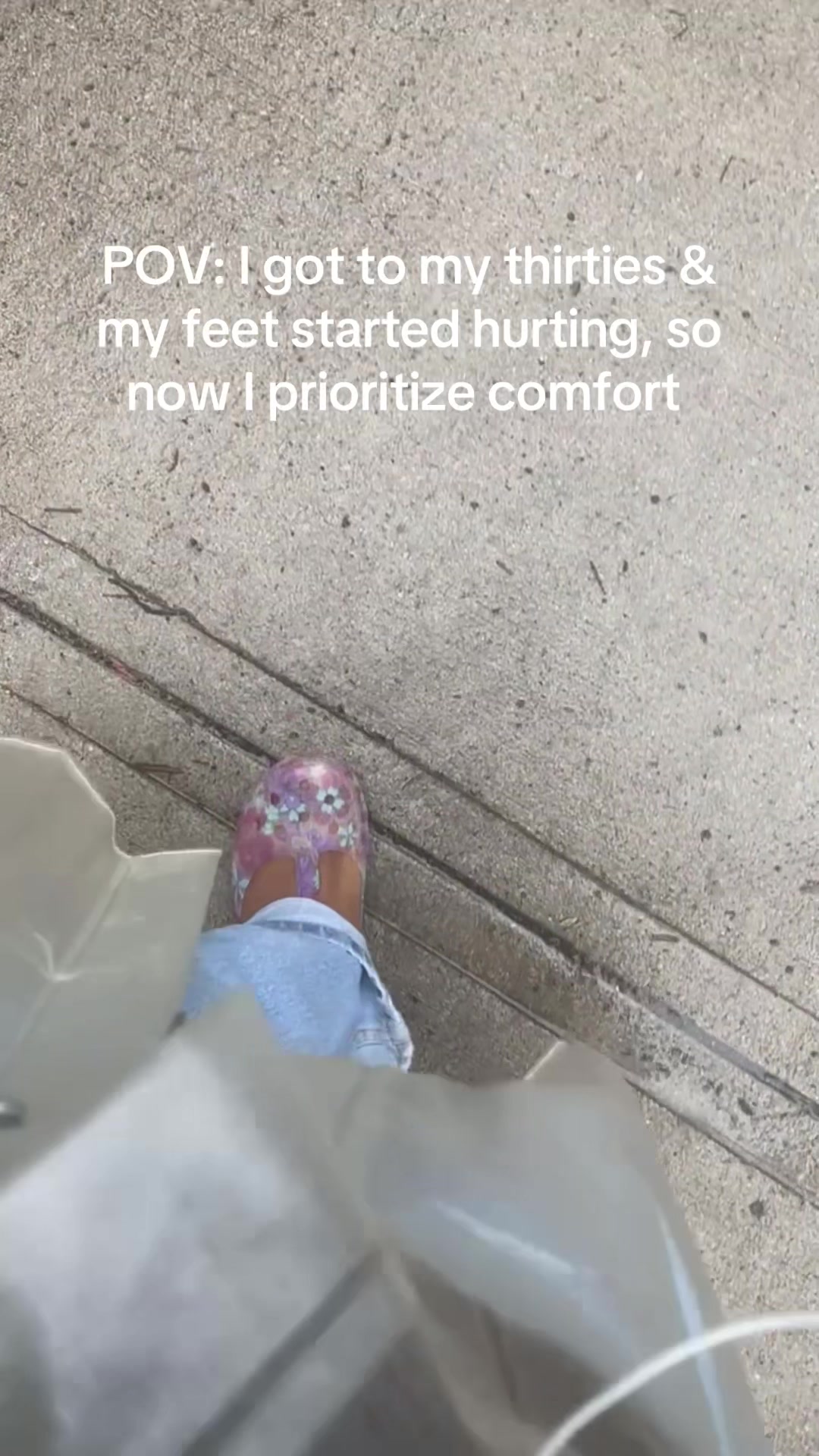 @Táe